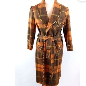 Redleaf rare vinatge palid robe